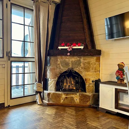 Trilocale A Due Passi Dalle Piste Con Balcone פראטו נבוסו