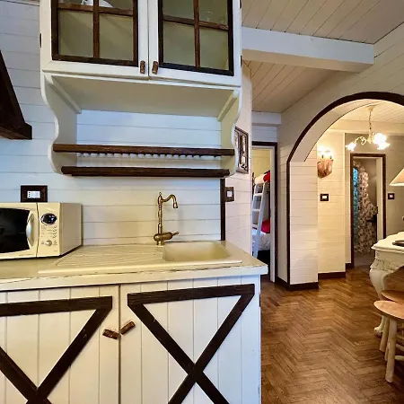 Trilocale A Due Passi Dalle Piste Con Balcone * פראטו נבוסו